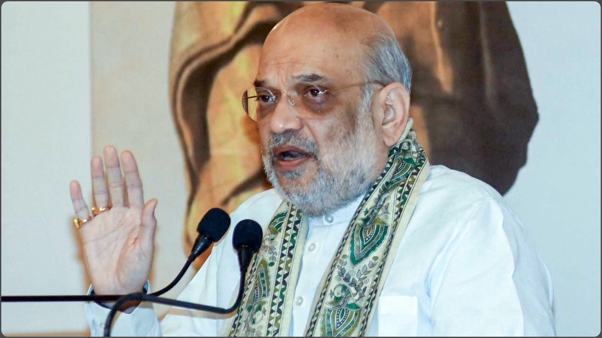 अमित शाह सदन में नहीं थे, खड़गे बोले उन्हें एसी कमरे से घसीटकर लाओ , नड्डा ने किया कड़ा पलटवार