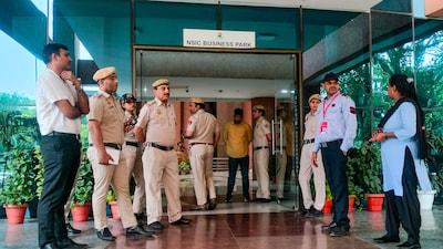 एनटीए में बड़ा बदलाव: केंद्र सरकार ने नियुक्त किए 2 संयुक्त सचिव और 2 संयुक्त निदेशक परीक्षा प्रणाली को पारदर्शी और मजबूत बनाने की दिशा में अहम कदम