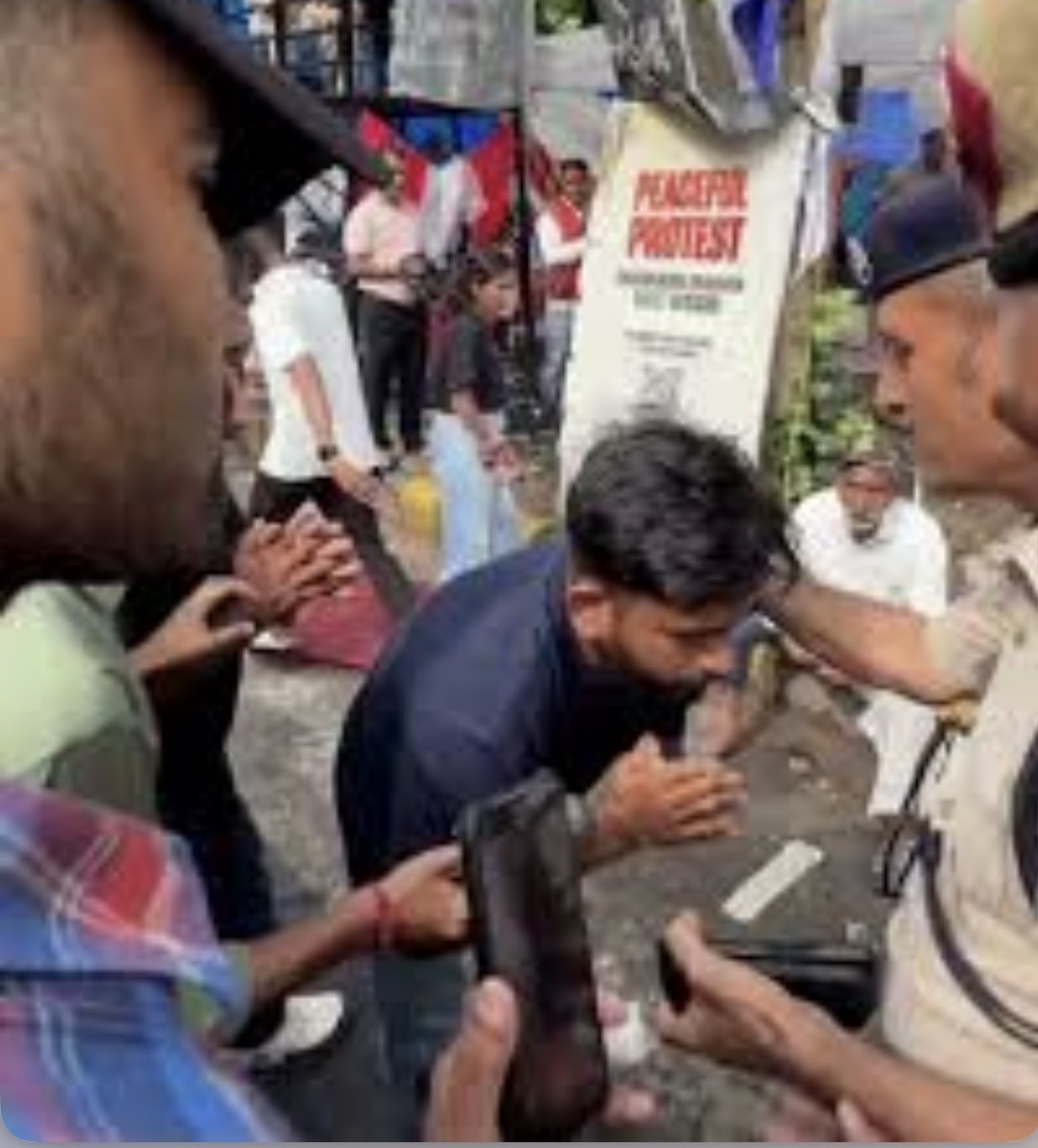 जंतर-मंतर प्रदर्शन के लिए टेंट लगाने की अनुमति मांगी, अभिजीत दिपके ने पुलिस को सौंपा अनुरोध